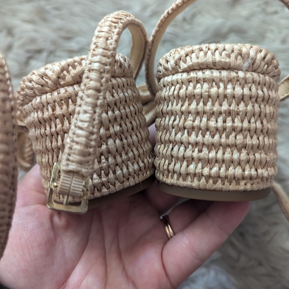 EUC Loeffler Randall Carmen Natural Bow Sandal - Picture 12 of 16